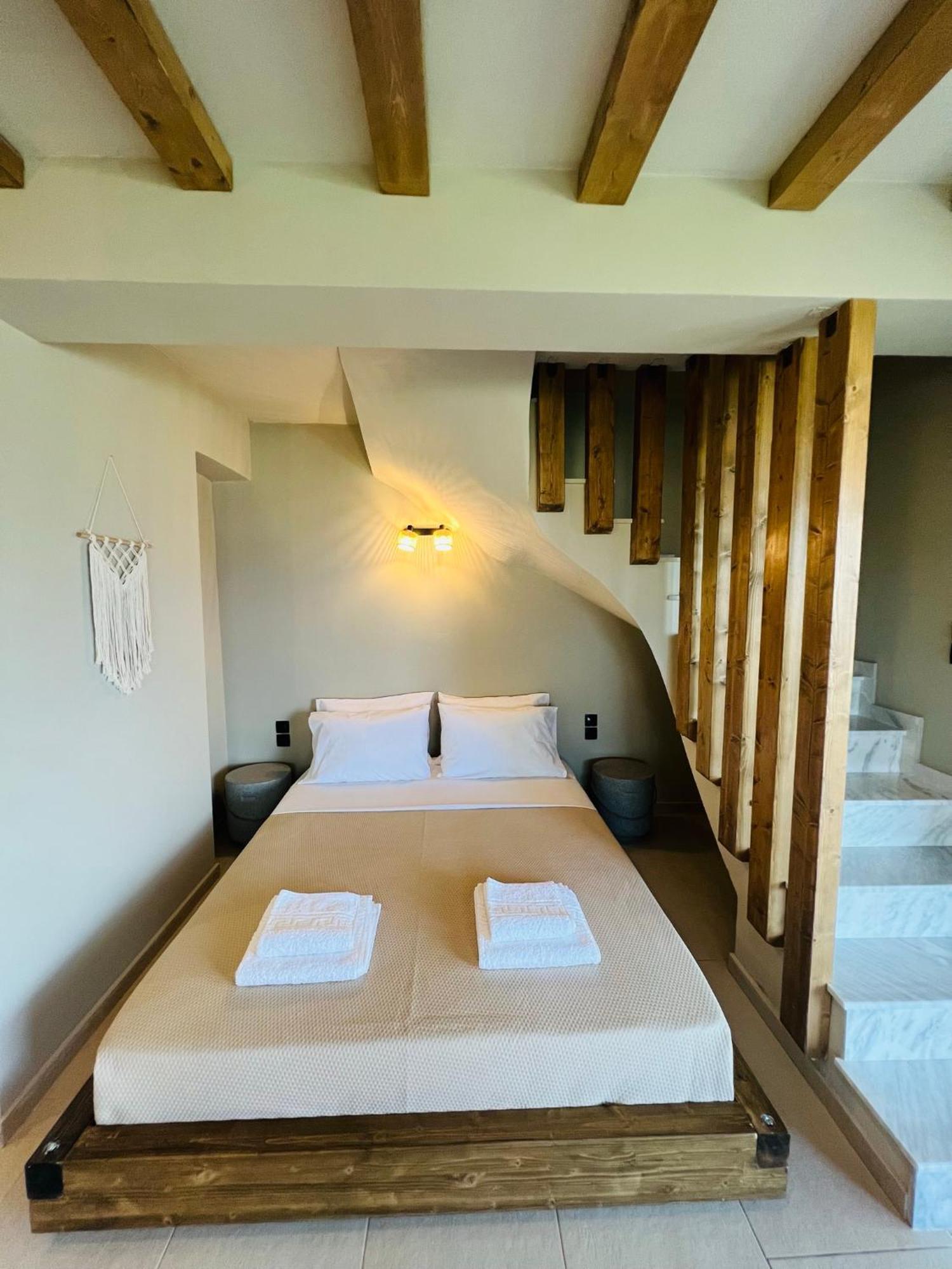 Athilia Aparthotel Nikiana Exteriör bild