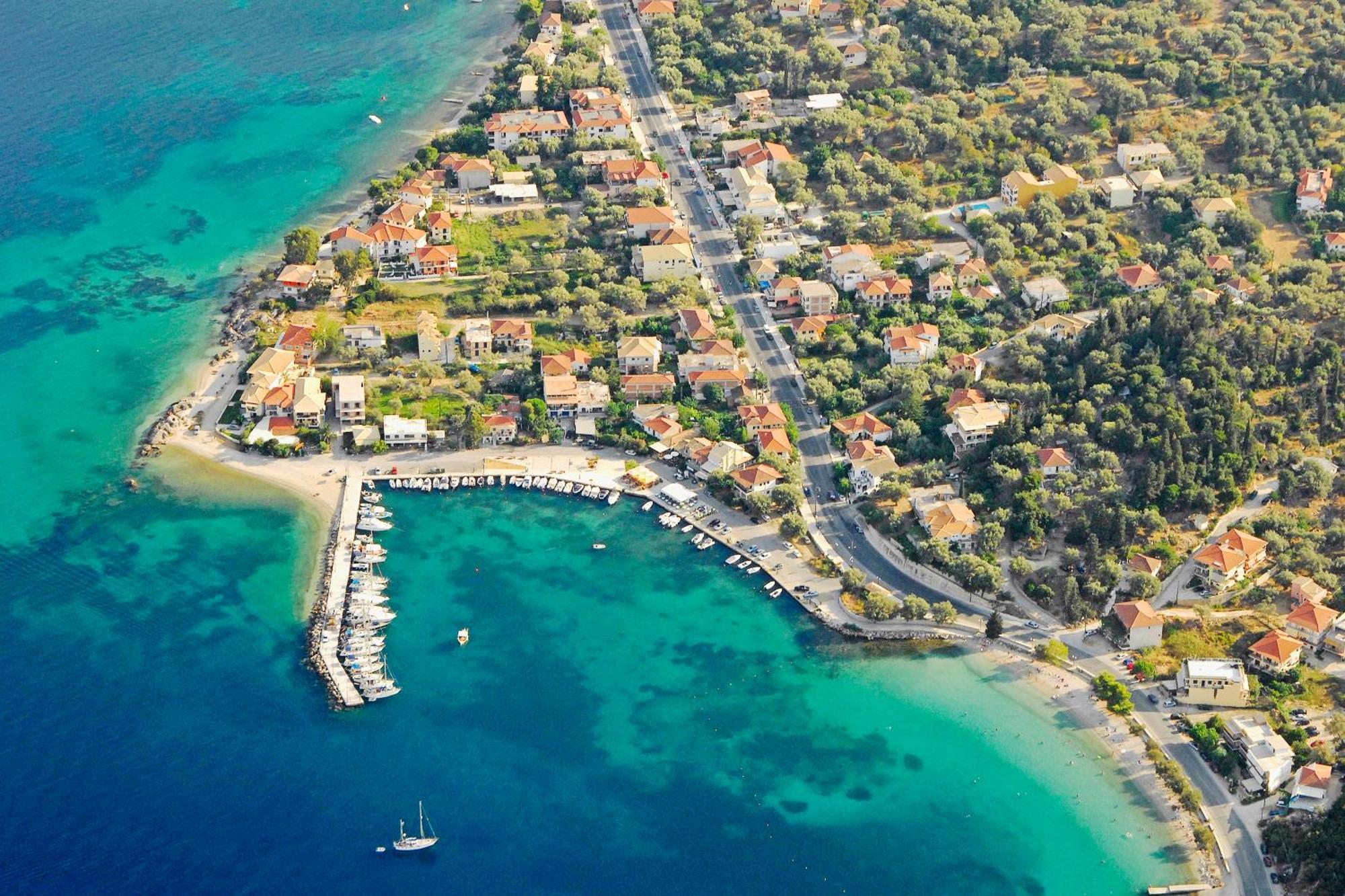 Athilia Aparthotel Nikiana Exteriör bild