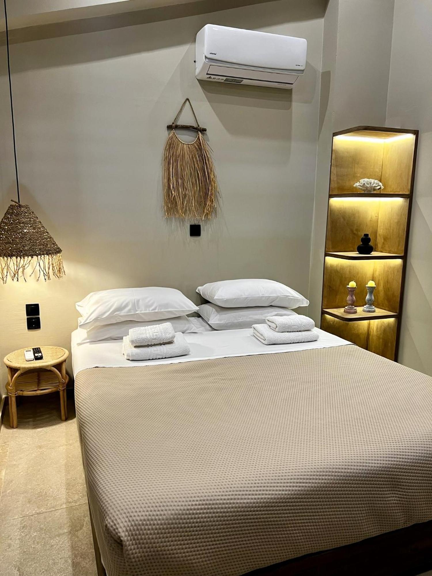 Athilia Aparthotel Nikiana Exteriör bild